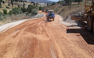 Pazarcık’ta Yol çalışmaları devam ediyor